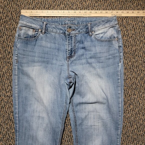 Maurice's Light Wash Size 12 Denim Jeans - Picture 8 of 14